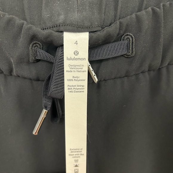 Lululemon “On The Fly” Pants - Picture 4 of 4